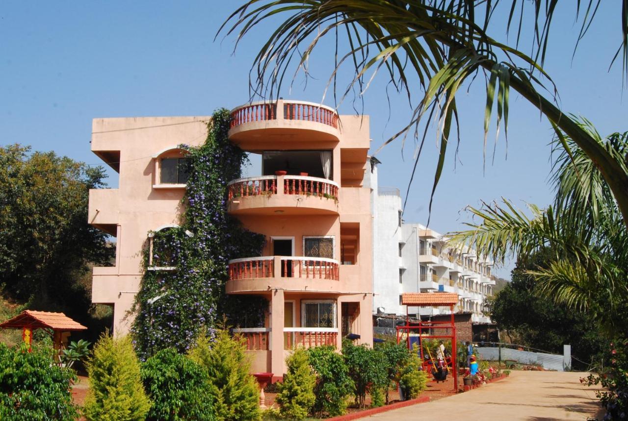 Quinte Hills Residency Villa Panchgani Exterior foto